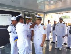 Dansatran KOARMABAR Pimpin Sertijab Komandan KRI PRG- 727