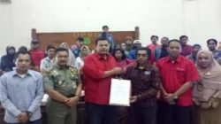 Syahrial-bertemu-PKL-300×200