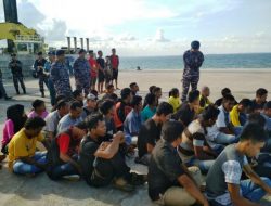 WFQR IV Koarmabar Tangkap Speedboat Bawa 49 TKI Ilegal di Perairan Batam