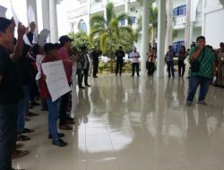 AMPMP Demo di DPRD Kota Tanjungpinang, Meminta Stop Pembabatan Mangrove