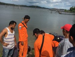 Sampan Pemancing Terbalik, Dua Korban Hilang, Satu Selamat