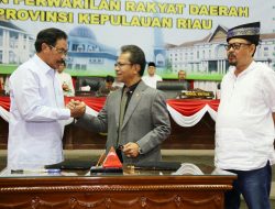 Nota Keuangan dan Ranperda APBD TA 2019 Di Setujui DPRD Untuk Ditetapkan Menjadi Perda