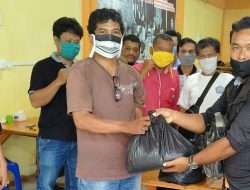 Peduli Sesama dari Dampak Covid-19, Media Online HMSTIME Berbagi Paket Sembako