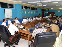 Plt. Asisten Pemerintahan Setda Natuna Pimpin Rapat Kolaborasi Lintas Kementerian Dalam Pemberdayaan Masyarakat