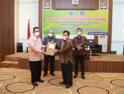 Gubernur Ansar Hadiri Pengukuhan FKLPI Kepri