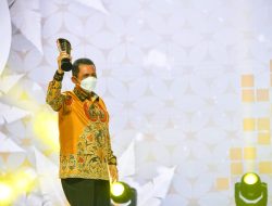 Gubernur Kepri Terima Dua Penghargaan Bergengsi Tingkat Nasional