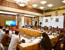 Membangun Daerah Harus Selalu Dengan Kehati-Hatian