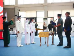 Plt Bupati Bintan Lantik 3 Kades Terpilih Hasil Pemilihan Serentak 2021
