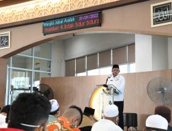 Menparekraf RI dan Gubernur Kepri Shalat Jumat di Masjid Jabal Arafah Batam
