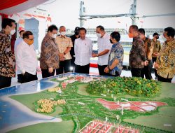 Presiden Jokowi Didampingi Gubernur Kepri Melepas Ekspor SGA Perdana Tahun 2022