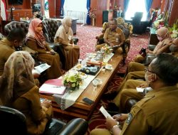 Rapat Tindak Lanjut Penanganan Bencana Kebakaran Pulau Buluh