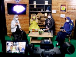 Dewi Ansar Jadi Narsum di Acara Talk Show Bahas Soal Kanker