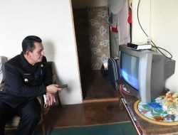 Peralihan Siaran TV Analog ke Digital Tahap I, Gubernur Kepri Serahkan STB ke Warga Kampung Bulang
