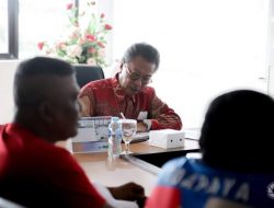 Jumaga Nadeak Terima Audensi Para Petani Toapaya Utara Kabupaten Bintan