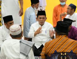 Safari Ramadhan di Masjid Al Anshar, Ansar: Perlunya Dukungan Masyarakat Untuk Percepatan Pemulihan Ekonomi Kepri
