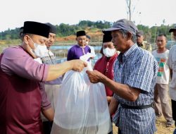 3.000 Benih Nila Telah Didistribusikan BBI Pada Kelompok Budidaya Ikan Air Tawar, Penyerahan Langsung Oleh Muhammad Nizar