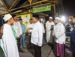 Gubernur Ansar Safari Ramadhan ke Masjid Jami’ At Taqwa Belakang Padang Batam