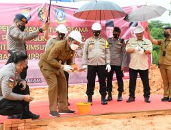 Gedung Ditreskrimsus Polda Kepri Mulai Dibangun, Gubernur Ansar Melakukan Peletakan Batu Pertama 