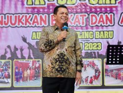 Ansar Ahmad Hadiri Acara Pentas Seni Yayasan Clarissa Batam