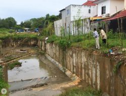 Sering Banjir, Komisi III DPRD Kepri Tinjau Sistem Saluran Air Di Batam Kota
