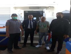 Imigrasi Tanjungpinang Deportasi WNA Singapura, Terancam Seumur Hidup Tak Dapat Masuk Indonesia