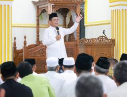 Safari Ramadhan di Masjid Hidayatullah Tanjungpinang, Ansar Tekankan Puasa Melatih Kesederhanaan