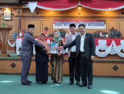 Wali Kota Rahma Sampaikan LKPJ 2022 ke DPRD Tanjungpinang