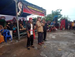 Bobby Jayanto Menyaksikan Pementasan Sanggar Seni Kuda Kepada Bangun Budoyo Sakti saputra tpi