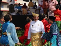 Gubernur Ansar Saksikan Penampilan Pentas Seni dan Budaya Sempena Hardiknas 2023