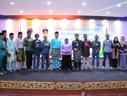 Wali Kota Rahma Serahkan Kartu BPJS Ketenagakerjaan kepada 523 Nelayan