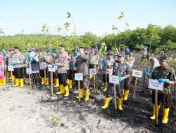 Peduli Kelestarian Laut, Jefridin Turut Tanam Mangrove di Hari Jadi Bhayangkara ke-77