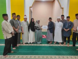 Serahkan Bantuan Rp25 Juta ke Masjid Al Muhajirin, Rahma Ajak Makmurkan Masjid