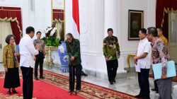 Jokowi Beri Gelar Tanda Jasa Kehormatan Pada 18 Tokoh, Ada Gianni Infantino Hingga Ibu Negara