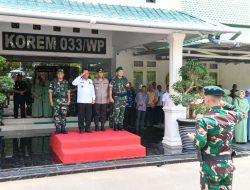 Gubernur Ansar Hadiri Lepas Sambut Danrem 033/WP