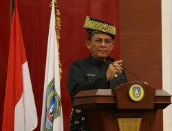 Gubernur Ansar Hadiri Paripurna DPRD Terkait Perda Pajak dan Retribusi Daerah