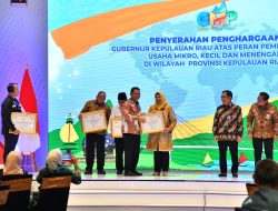 Dekranasda Provinsi Kepulauan Riau Mendapatkan Penghargaan atas Peran Pemberdayaan UMKM