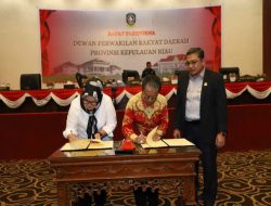 DPRD Kepri Tandatangani Nota Kesepakatan KUA-PPAS Perubahan APBD 2023