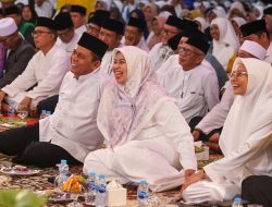 Masyarakat Tanjungpinang Antusias Ikuti Tabligh Akbar Peringatan Maulid Nabi Muhammad SAW di Gedung Daerah