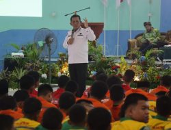 Gubernur Ansar Motivasi Siswa SMKN 3 dan SMKN 4 Tanjungpinang, Siapkan Incoming Generation yang Kompeten