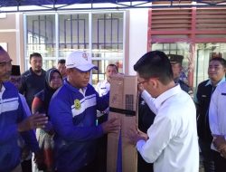 Pj Wako Hasan Kembali Salurkan Bantuan Beras, Giliran 659 KPM Kampung Bugis dan Senggarang yang Menerima