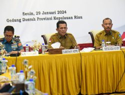 Gubernur Ansar Pimpin Rapat Forkopimda Bahas Persiapan Pemilu 14 Februari