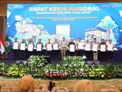 Gubernur Ansar Terima Penghargaan dari Kementerian ATR/BPN atas Perannya Sukseskan GTRA Summit 2023