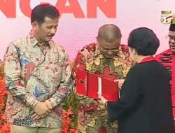 PDI Perjuangan Resmi Usung Muhammad Rudi – Aunur Rafiq di Pilgub Kepri 2024