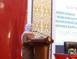 Fraksi-fraksi di DPRD Kepri Sampaikan Pandangan Akhir Terhadap Ranperda RPJPD