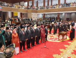 Hadiri Pelantikan Anggota DPRD Kepri Periode 2024-2029, Gubernur Ansar Berharap Kolaborasi Lebih Baik