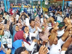 Emak-emak  Antusias sambut “Sang Gubernur Perubahan ” di Tanjungsengkuang