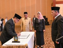 Ansar Lantik 132 Pejabat, Hasan Jadi Kadispar Kepri, Hendri Jabat Kepala Diskominfo