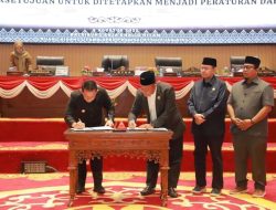 DPRD Kepri dan Pemprov Sahkan Peraturan Daerah Insentif dan Kemudahan Investasi