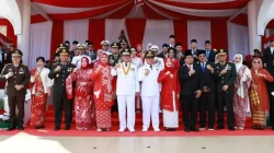 Bacakan Teks Proklamasi Upacara Peringatan HUT RI Ke-80, Wakil Ketua III DPRD Kepri Ajak Masyarakat Isi Kemerdekaan Dengan Hal Positif