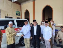 Warga Bukit Raya Tanjungpinang Terima Mobil Ambulance dari Ketua DPRD Kepri dan Gubernur